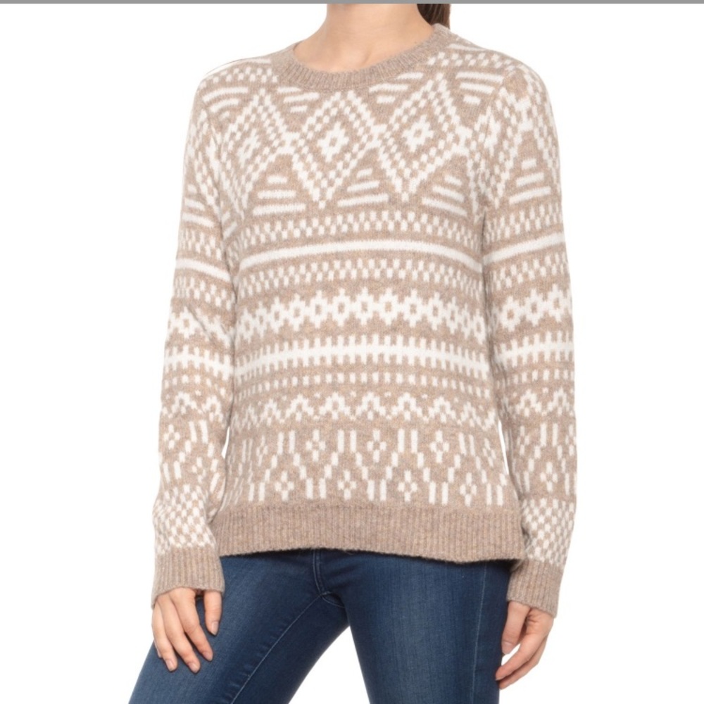 ⭐️SOLD⭐️ Cupcakes & Cashmere Fair Isle Sweater - Picture 1 of 11